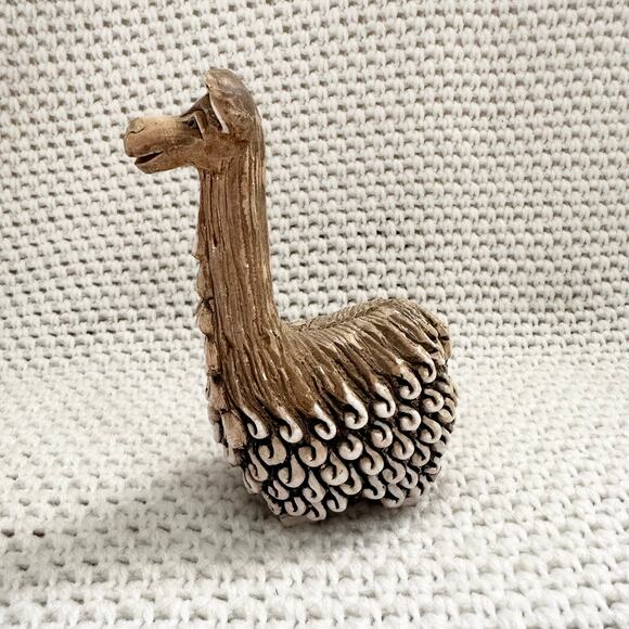 Artesania Rinconada Vicunia Llama Long Neck Painted Fur Figurine 5.5" Statue Vtg - Picture 3 of 5